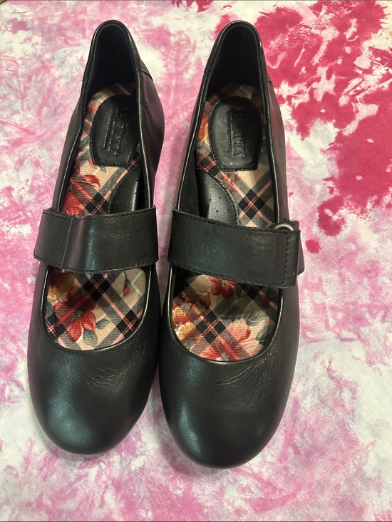 Born Shoes - Born Malli black flats size 7